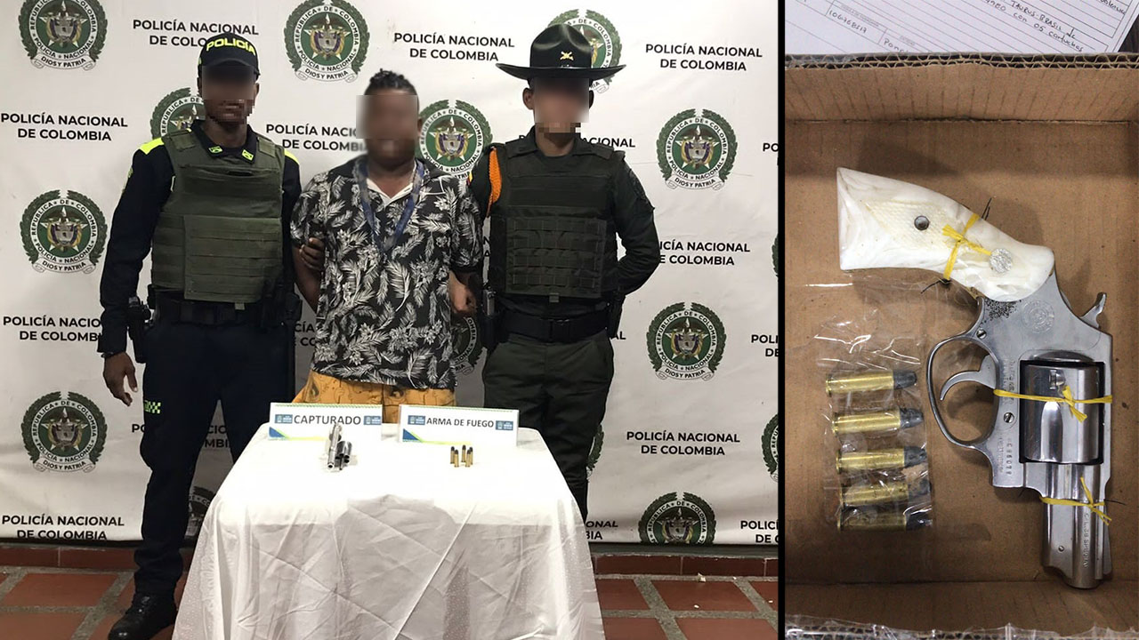 Capturado por llevar un revólver en el baúl de su motocicleta