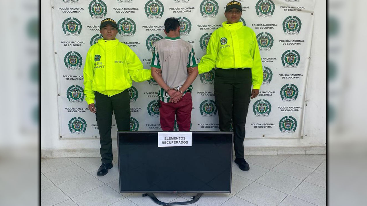 Cogieron a estos hombres en El Santuario y Marinilla tras hurtar un televisor y celular