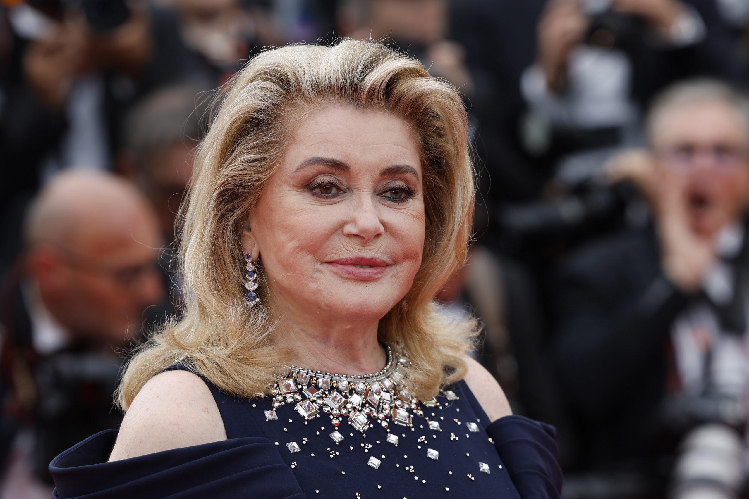 Catherine Deneuve 80 A os Del Mito Del Cine Franc s Minuto30 Catherine Deneuve 80 A os Del Mito Del Cine Franc s Minuto30