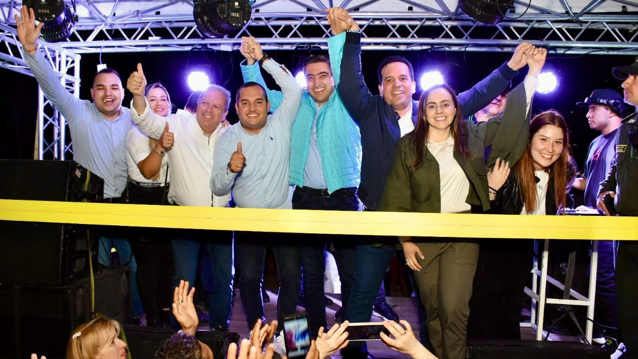 FOTOS. En Itagüí la gente eligió a Diego Torres como alcalde