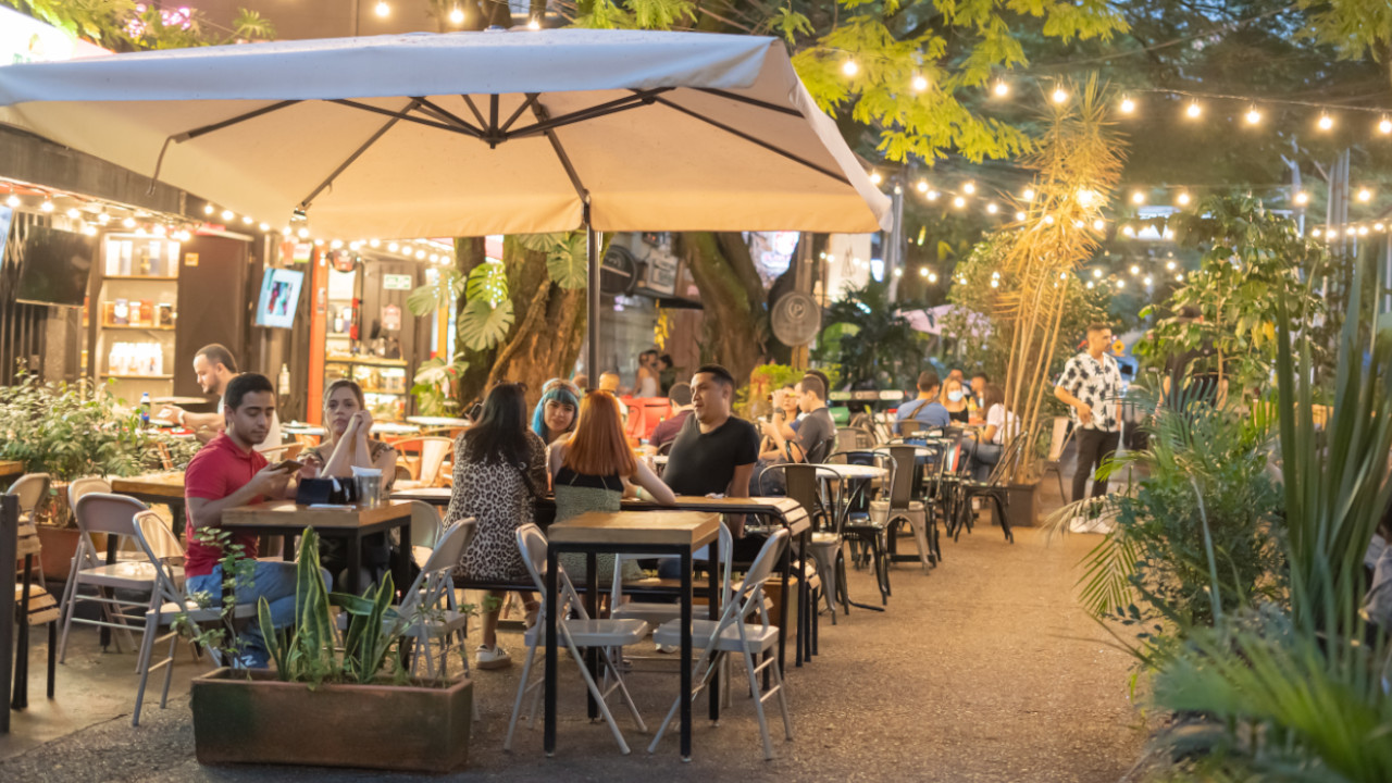 Agencia APP y comerciantes de El Poblado siguen construyendo puentes para recuperar el sector