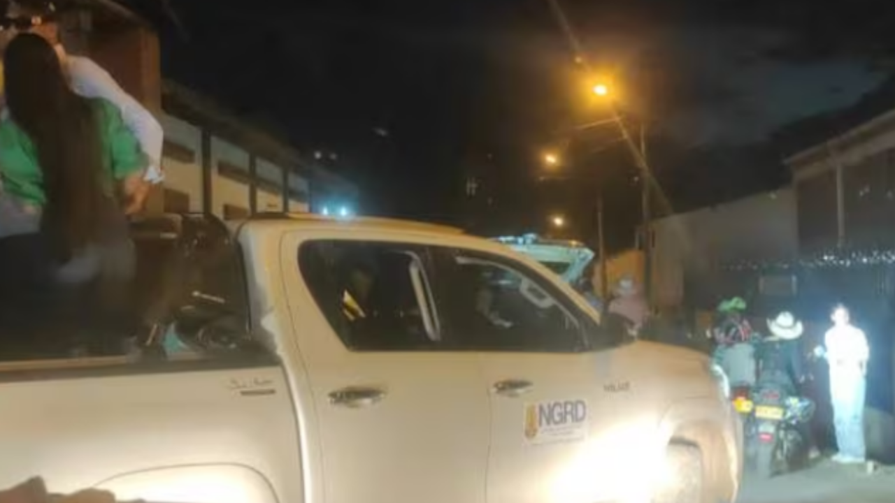 Carro de la UNGRD fue utilizado como caravana en Santander