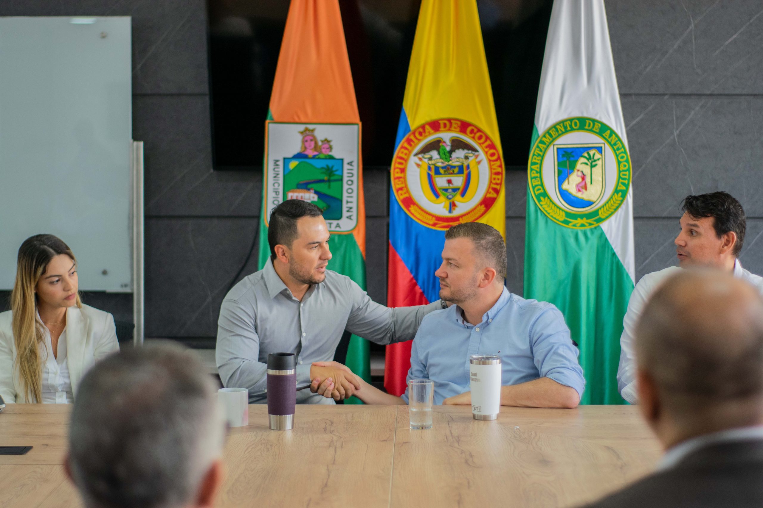 En Sabaneta inició oficialmente el empalme entre el equipo del alcalde electo Alder Cruz y la Administración saliente