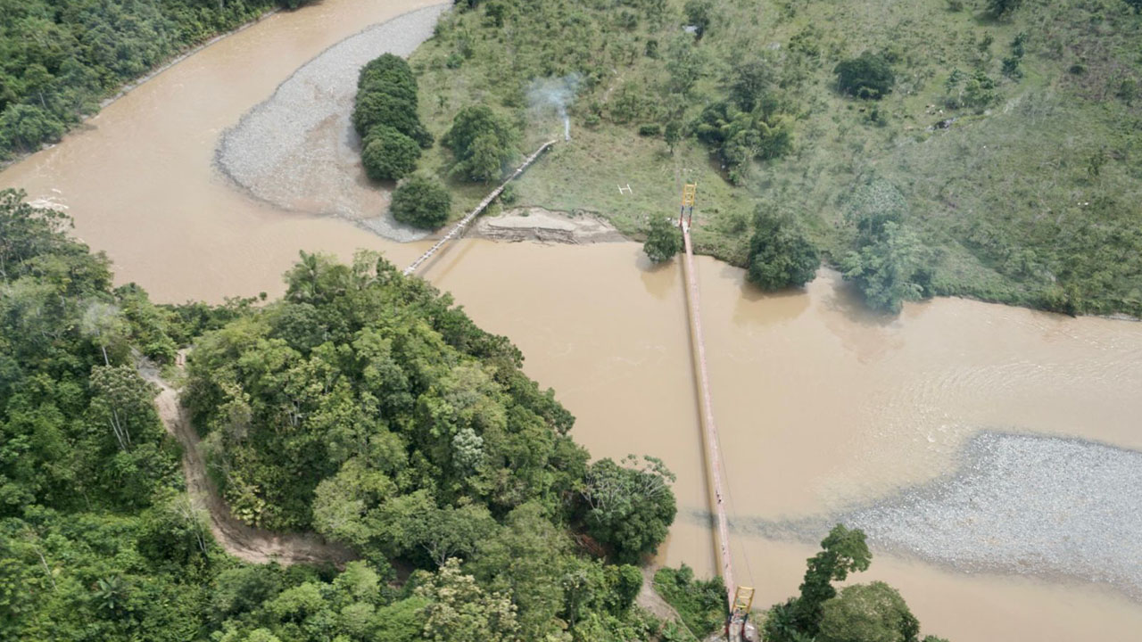 FOTOS Y VIDEO. Después de 3 años entregan el puente en Curbatá, Mandé, Urrao