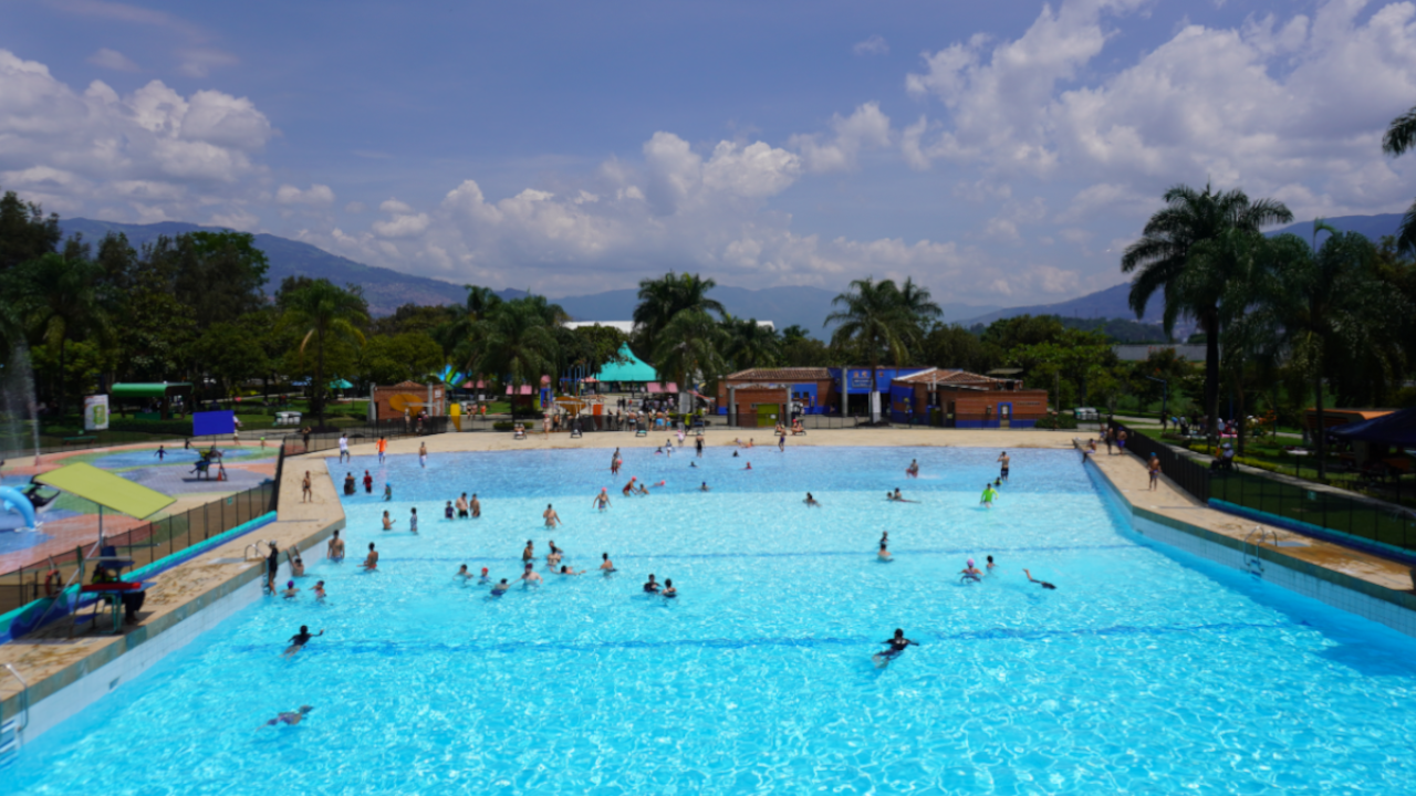 Medellín City Card: acceda al Parque Norte y al Aeroparque