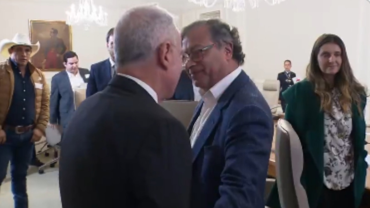 Petro y Uribe se reunieron, no pasó nada