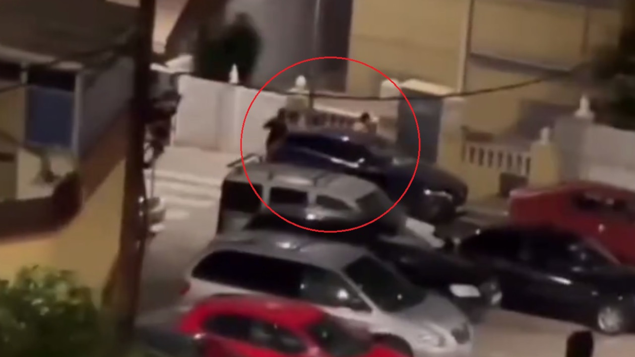 Hombre pillado tuvo que huir desnudo para salvar su vida