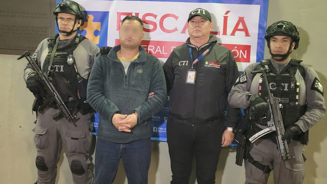 Venezolano fue extraditado a Colombia por el feminicidio de una mujer en La Dorada (Caldas)