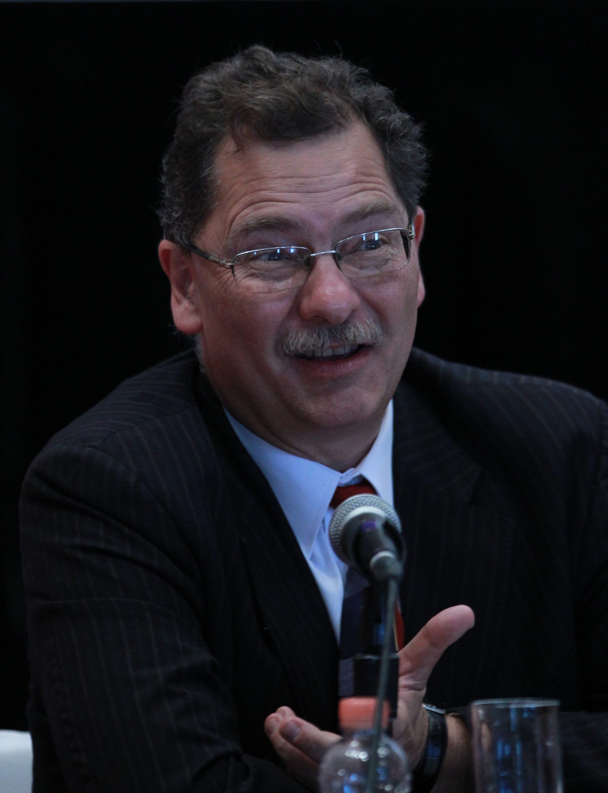 El filósofo Enrique Dussel muere en México y es recordado por su aporte ideológico