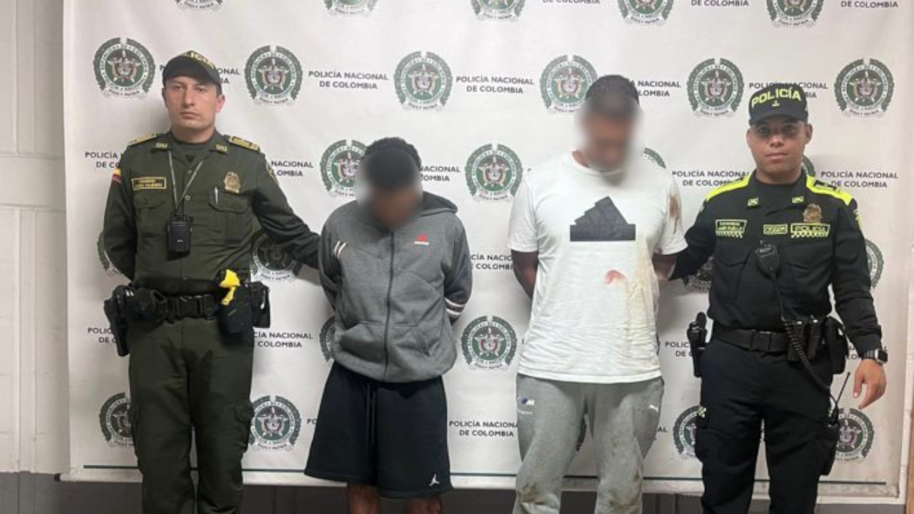 Capturan en flagrancia a dos hombres en Robledo, La Pola