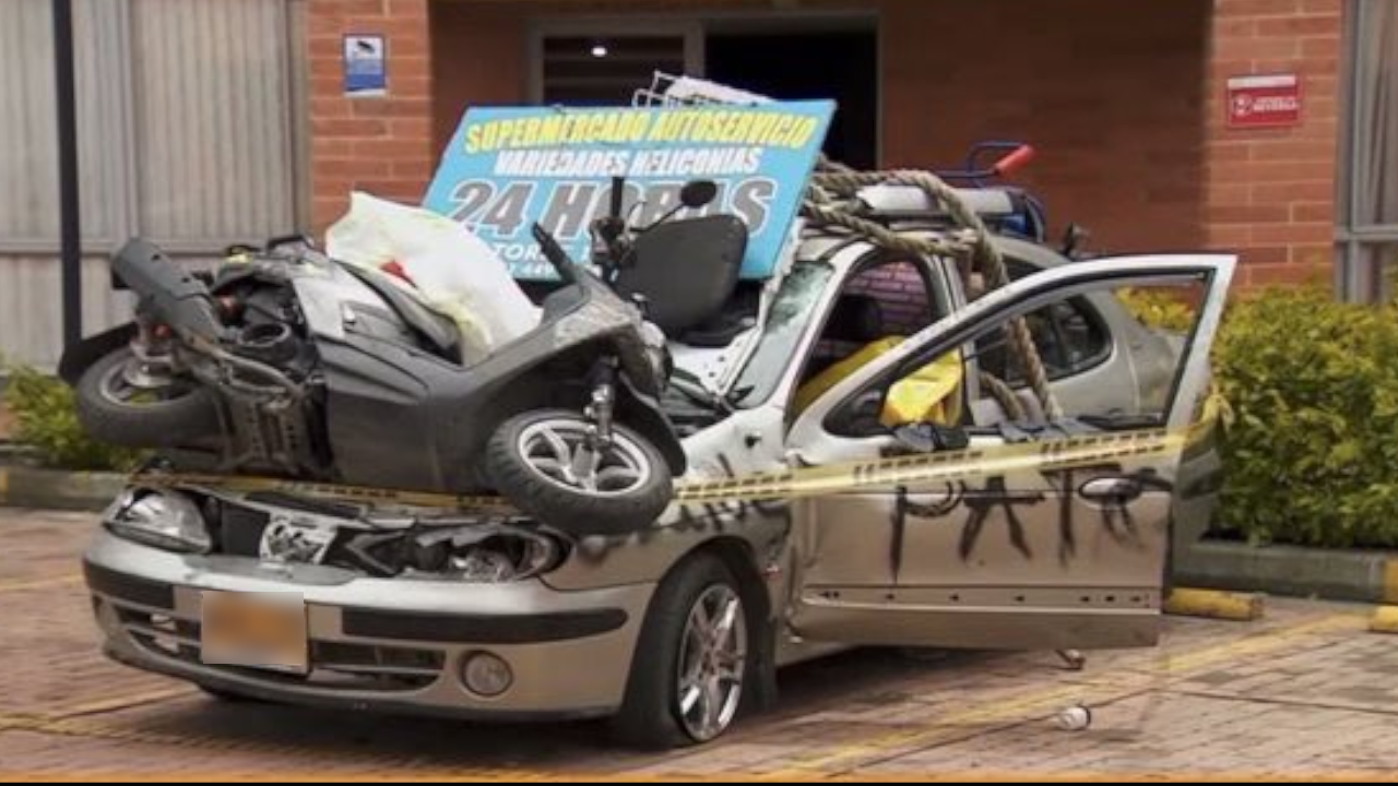 Conjunto residencial en Facatativá: destruyeron carro de exmilitar