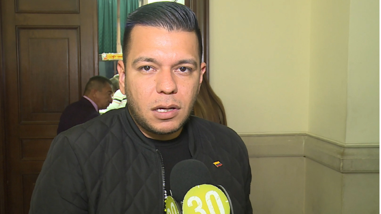 ¿Ya lo vio? Reviven video del Senador JP Hernández en faceta de cantante de música cristiana