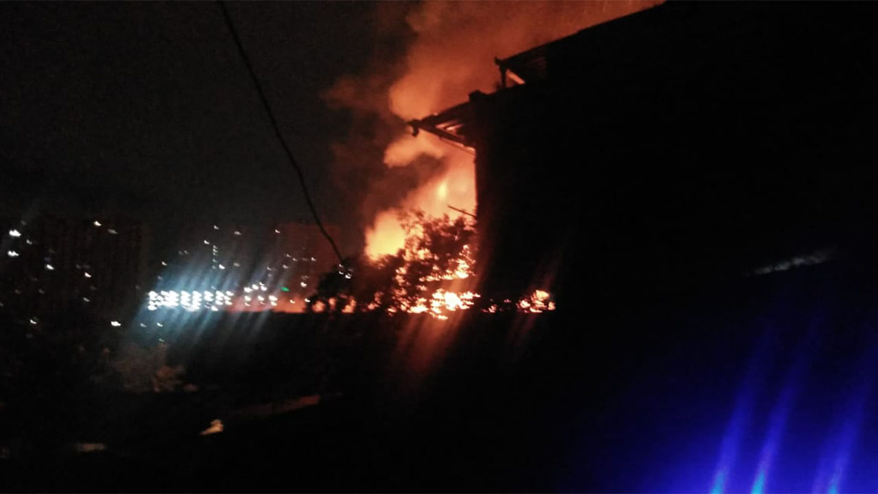 Así fue el incendio en Bello