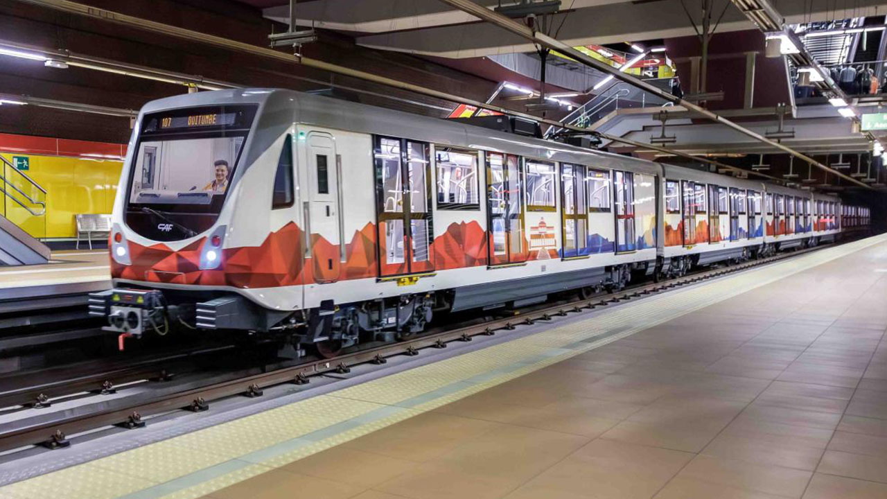 Metro de Medellín empezó a operar el Metro de Quitó