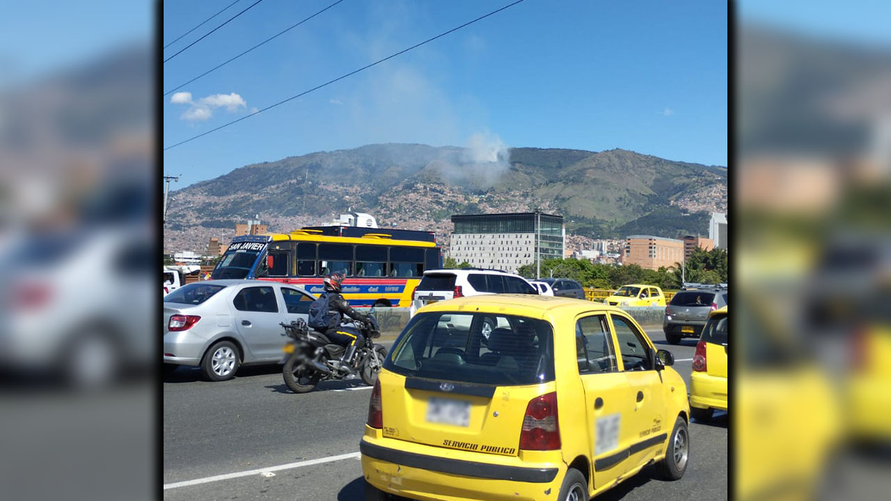 Se prendió el mirador ancestral en Piedras Blancas, incendio de cobertura vegetal en Santa Elena