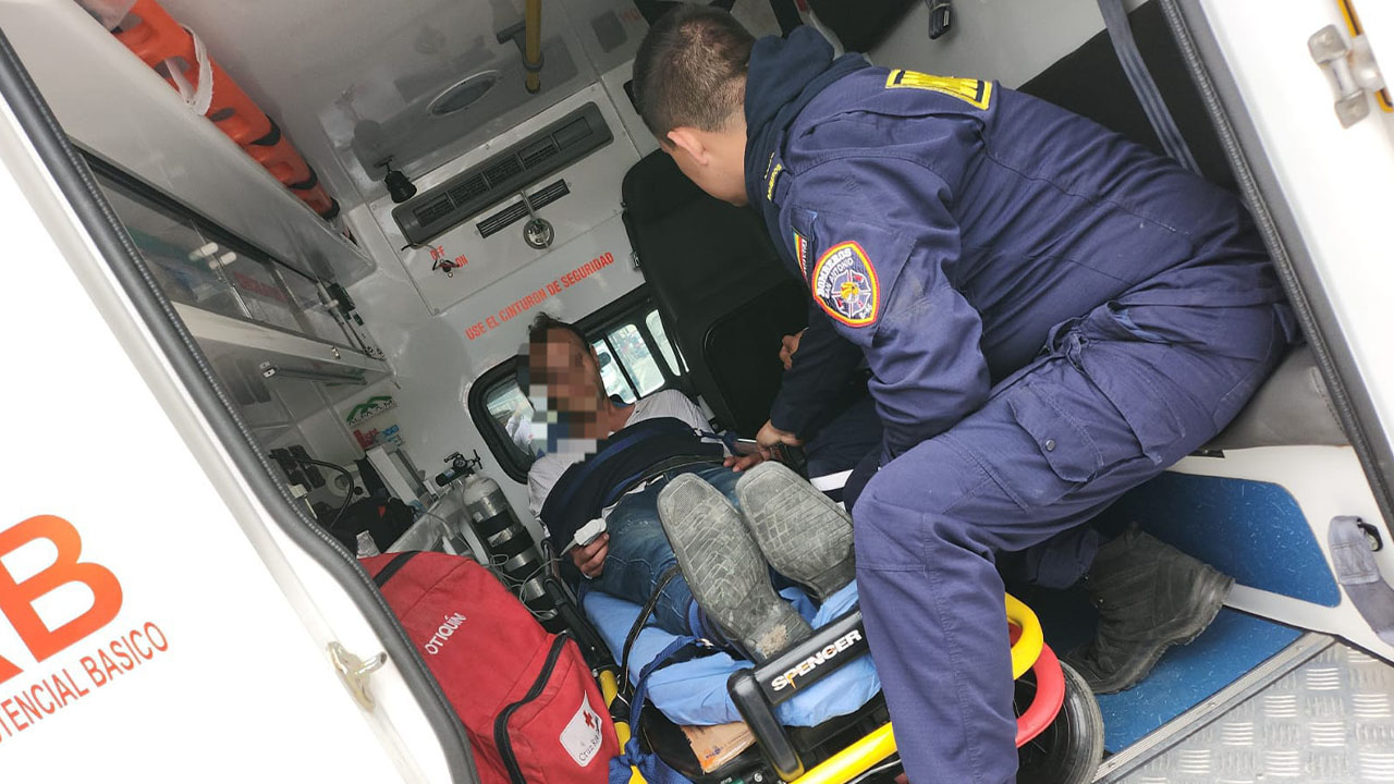 Hombre fue rescatado cuando intentaba lanzarse de El Salto del Tequendama