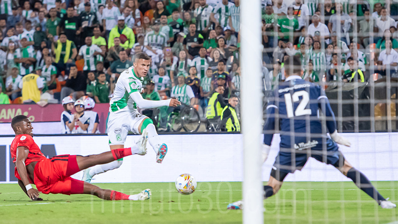 Nelson Deossa no sigue en Atlético Nacional