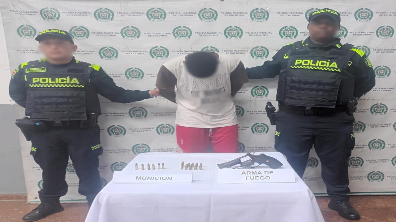 FOTOS. En Quibdó y en Tadó capturaron a dos hombre armados, no tenia permiso