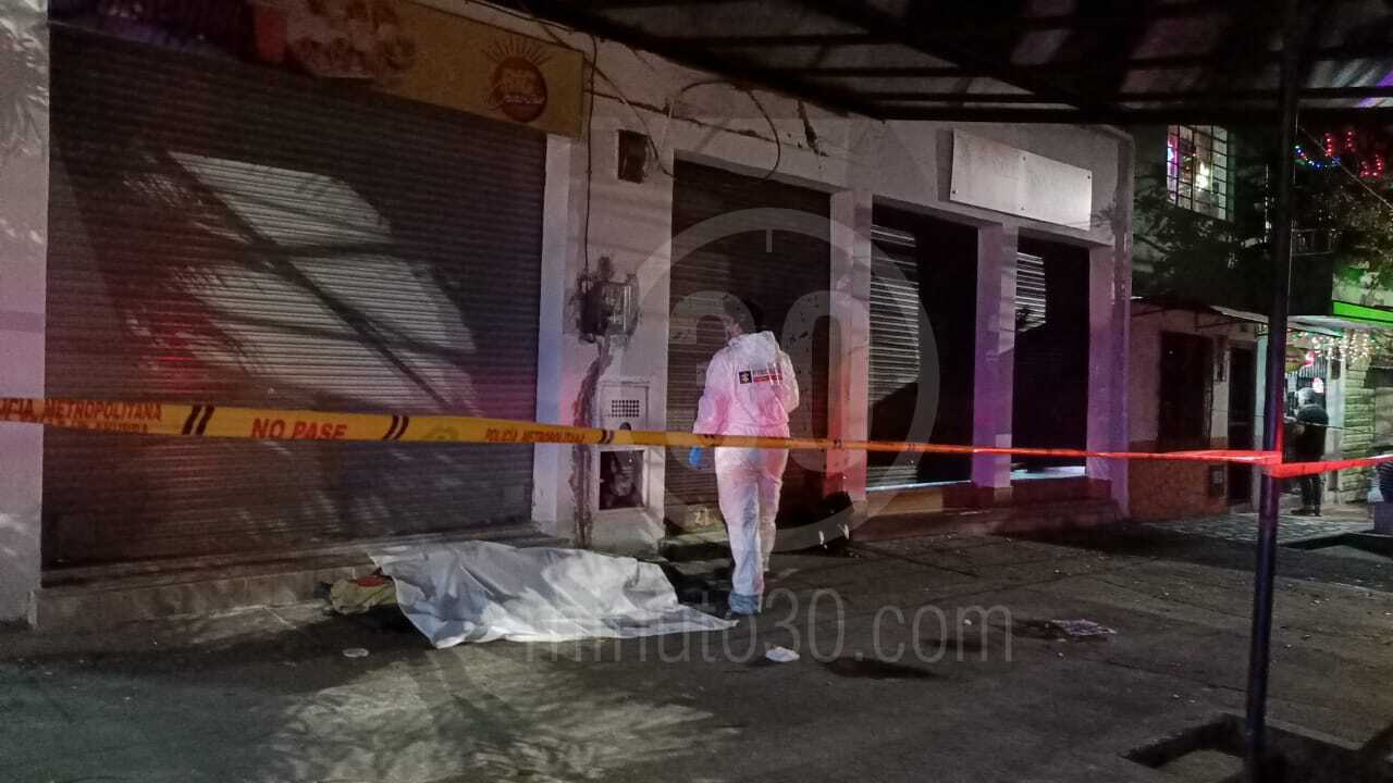 FOTOS. Robaron en una tienda, Ángel presuntamente vio y lo mataron a puñaladas en Caicedo