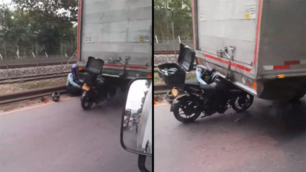 Incrustada, moto tras chocar con camión en la Regional