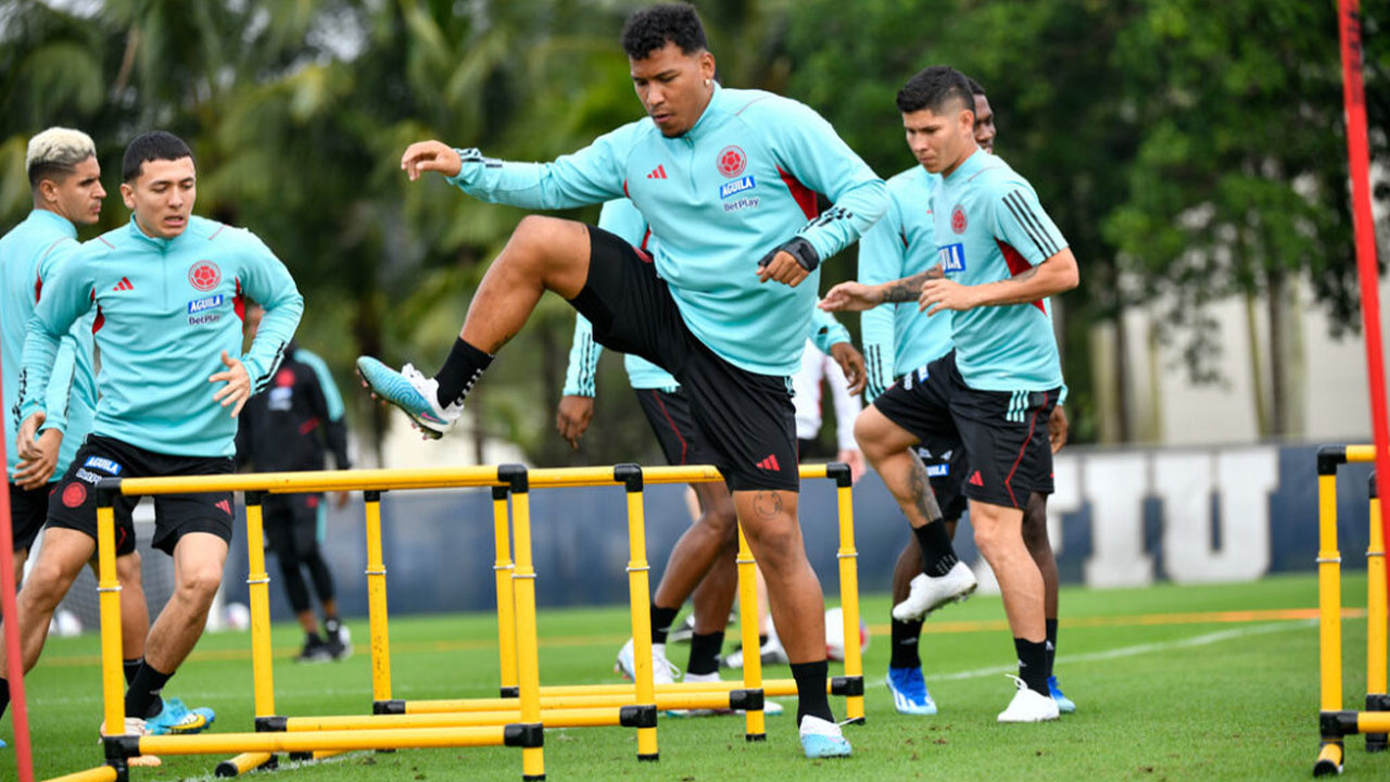 Selección Colombia lista para su último partido del año