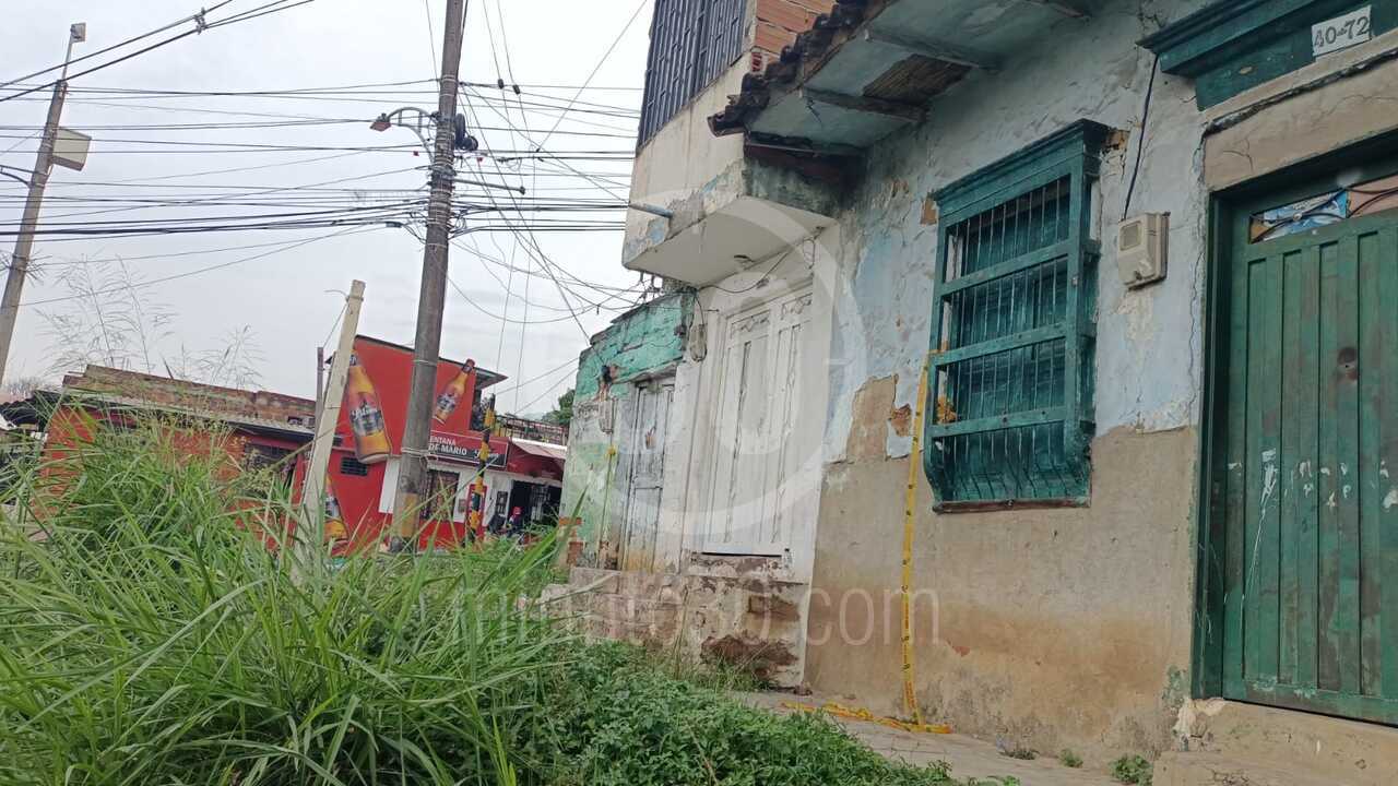 En una vivienda del barrio Niquitao de Medellin, mujer asesina a su esposo y escapa con sus dos hijos