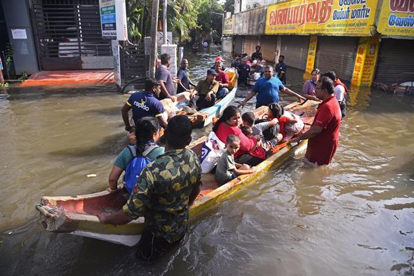 Aumentan a 14 los muertos tras el paso del ciclón Michaung entre críticas por la gestión