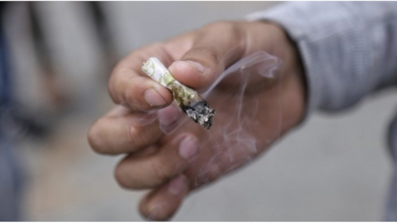 Opiniones divididas por derogatoria de decreto de dosis mínima