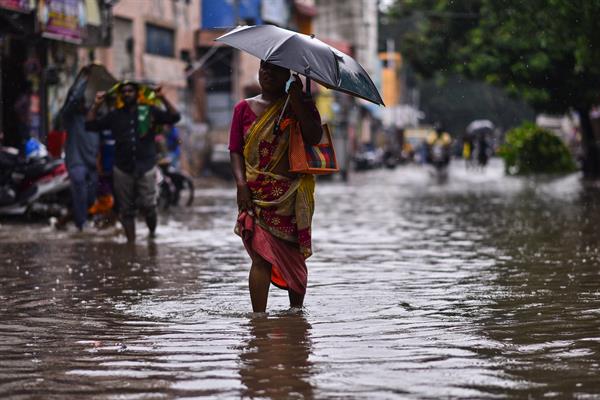 Suben a 31 los muertos por las fuertes lluvias en el sur de la India