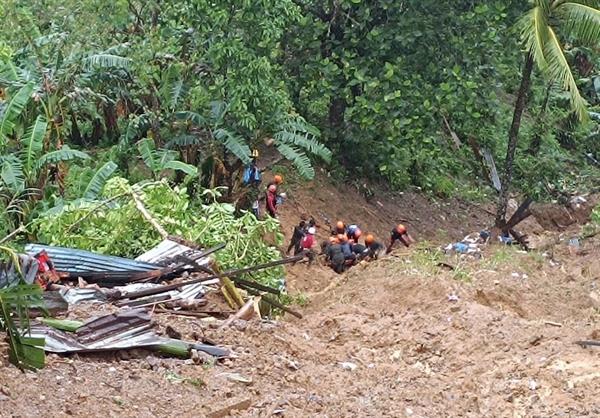 Al menos siete muertos, entre ellos cinco niños, debido a una avalancha en Filipinas