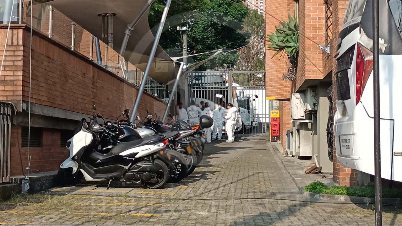 Vía Quibdó-Medellín: cuerpos llegaron a Medicina Legal