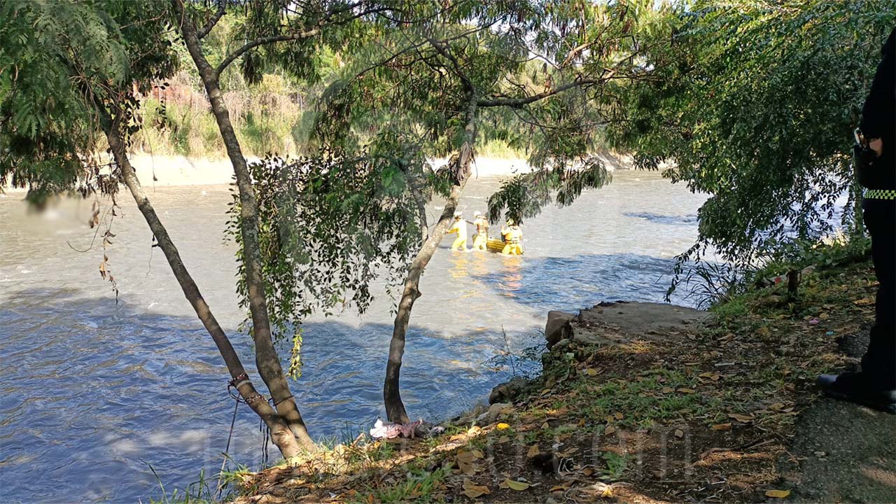Cuerpo de un masculino fue hallado flotando en el río Medellín