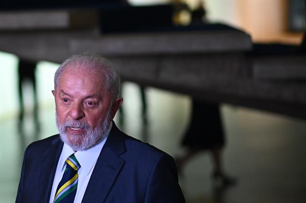Lula critica la demora del gigante Vale para reparar los daños de la tragedia minera de Brumadinho