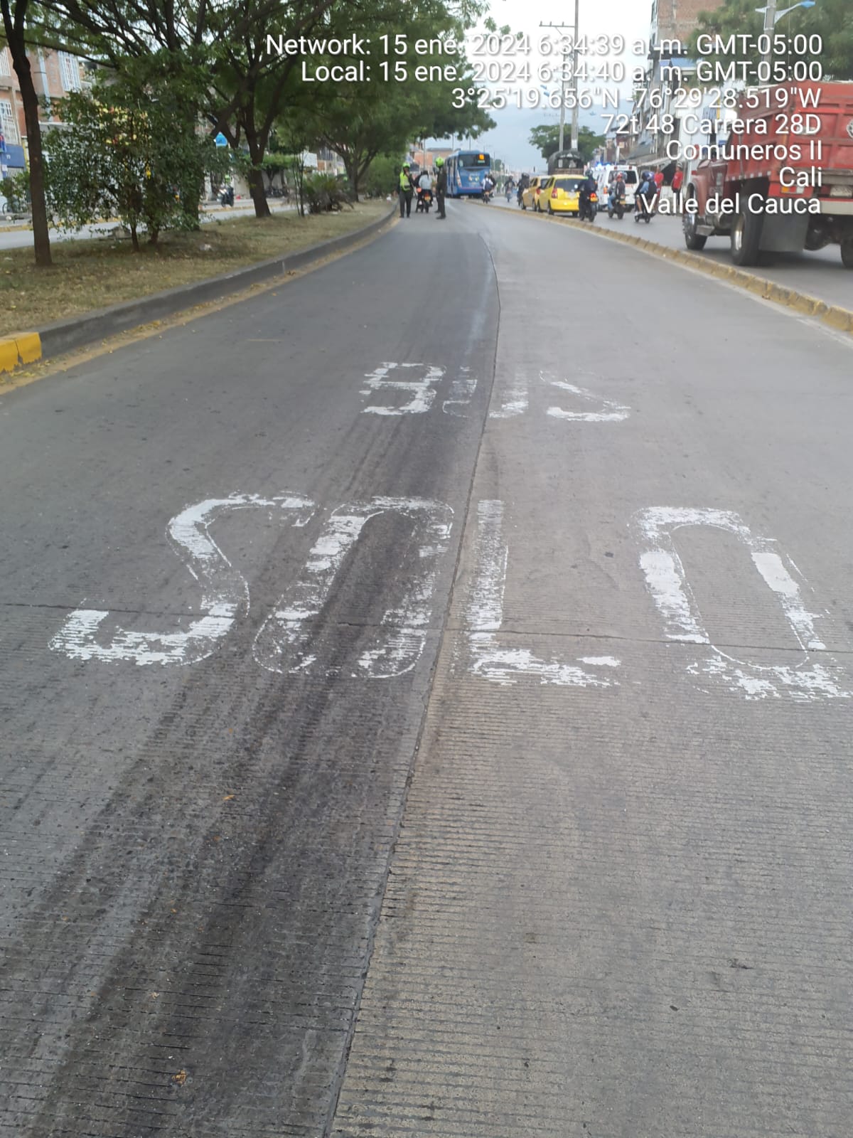 A esta hora. alerta por derrame de combustible en el barrio Comuneros, Santa Cruz