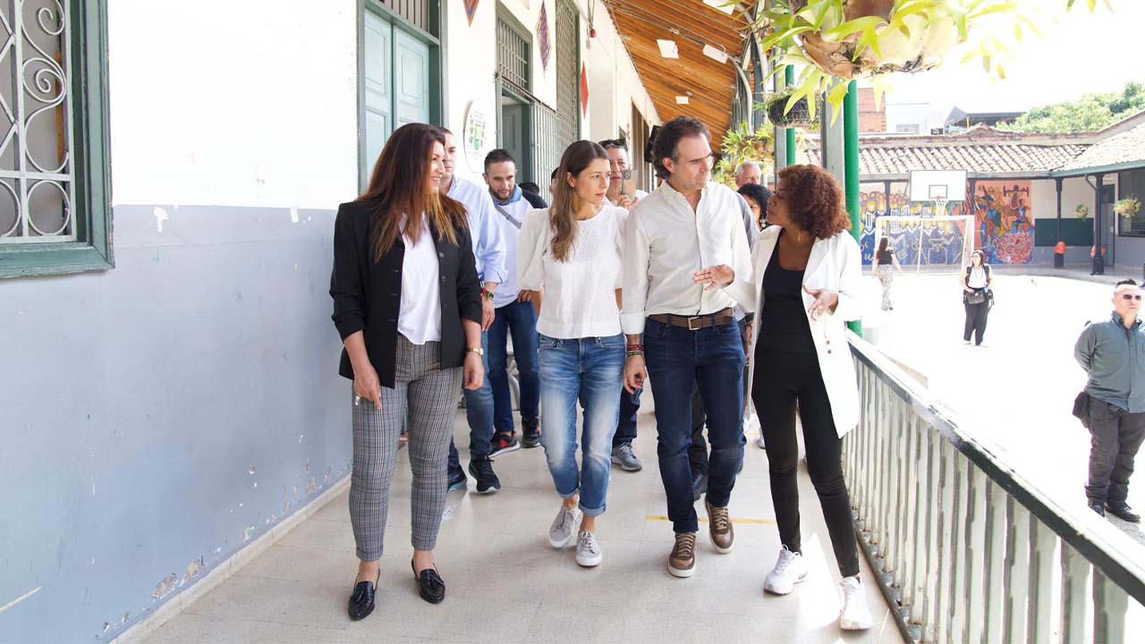 Fico Gutiérrez buscará puerta a puerta a niños, niñas y adolescentes para reducir la tasa más alta de deserción escolar