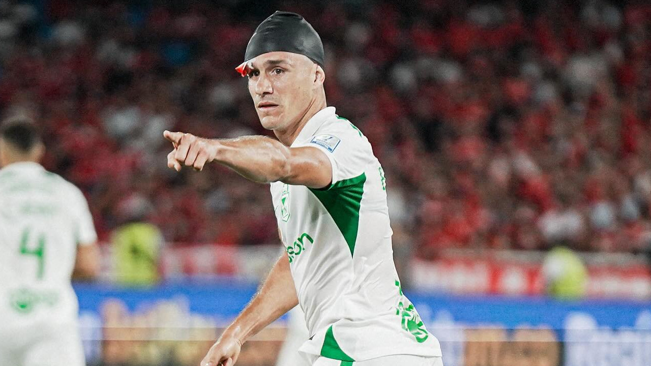 Bernardo Espinosa se fue de cirugía tras el partido contra el América de Cali