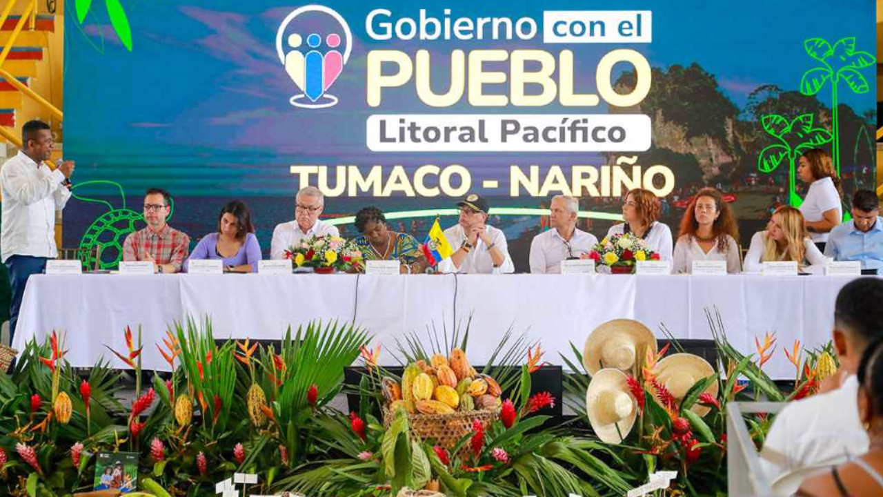 Concesión portuaria en Tumaco pasará a cooperativas de pescadores de la zona, ordenó el presidente Petro