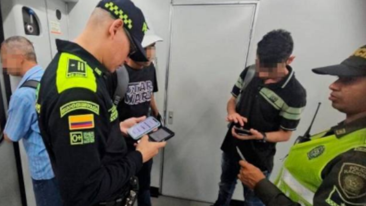 Metro de Medellín: capturaron 21 personas en operativo sorpresa