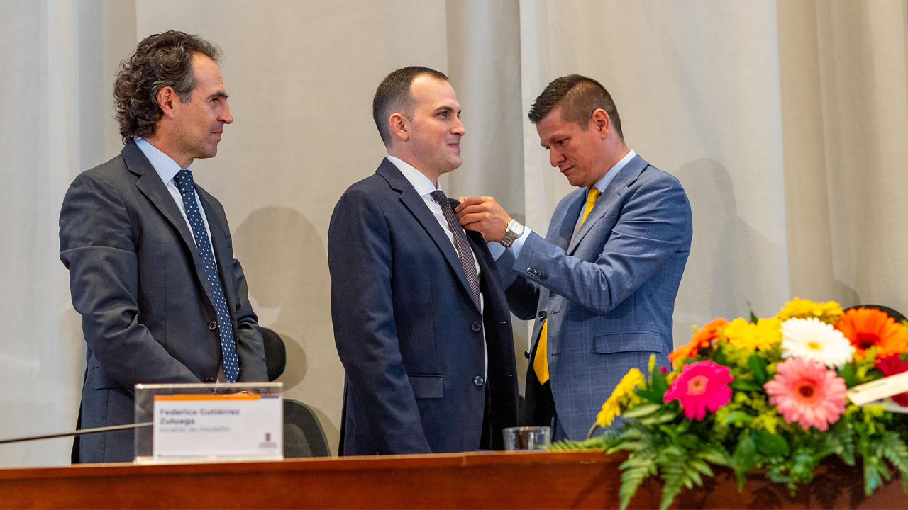 “Es un mensaje político. 18 concejales nuevos nos posicionamos hoy en Medellín”, Alejandro De Bedout