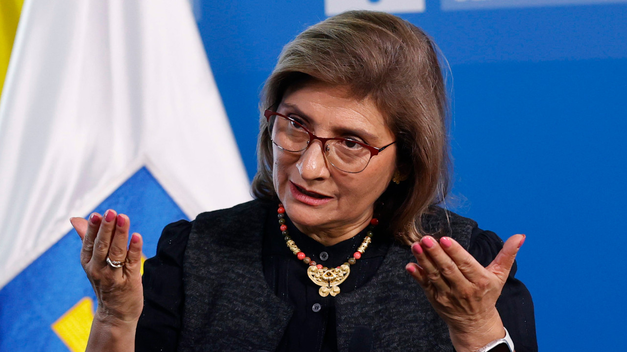 Fiscal Barbosa dice que el Presidente le pidió cambiar a la vicefiscal Mancera porque “le tiene miedo”