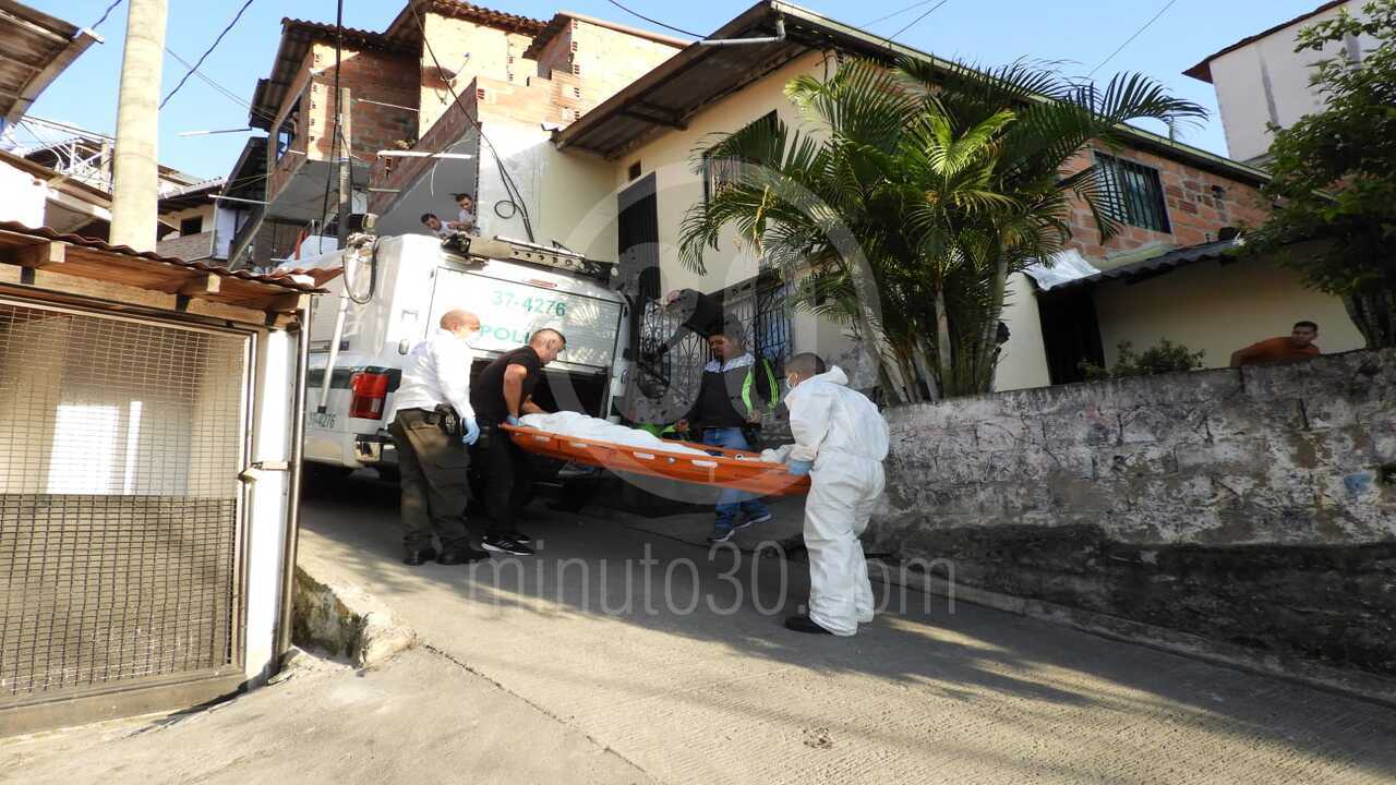 De varios tiros asesinaron a un hombre de 27 años en el Popular 1