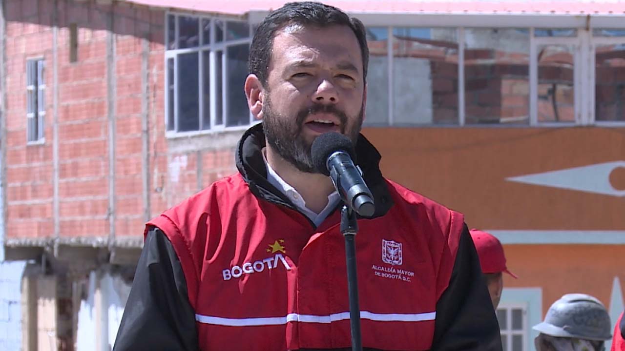 Alcalde de Bogotá rechaza día cívico de Petro: "La reducción del consumo de agua es un esfuerzo constante"