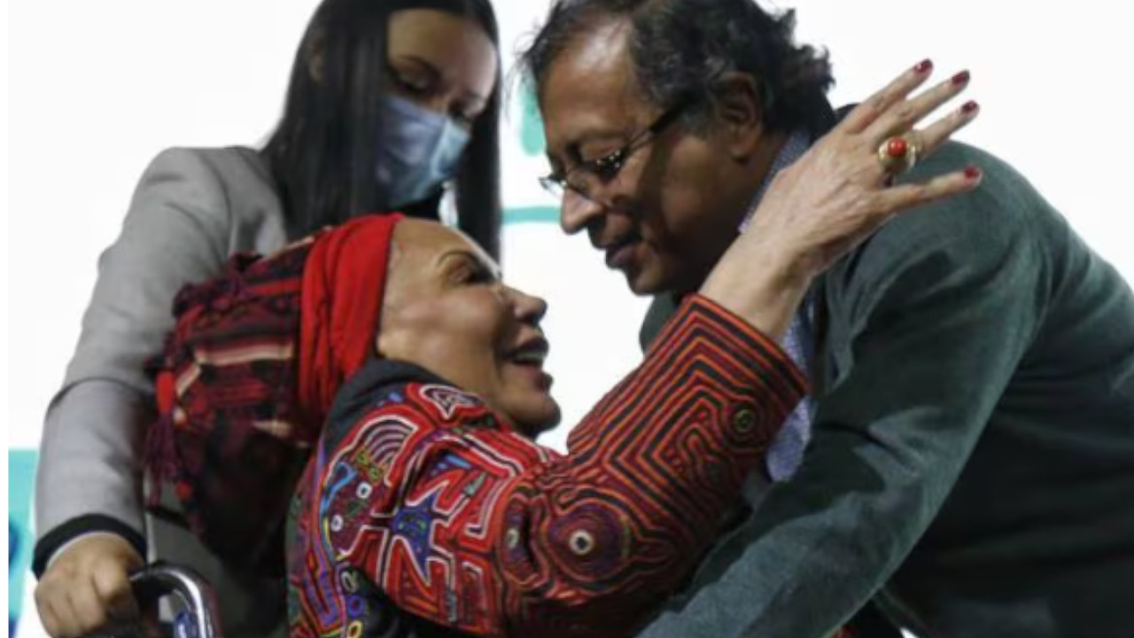 'Una verdadera liberal ha muerto': El presidente Petro lamento la muerte de la congresista Piedad Córdoba