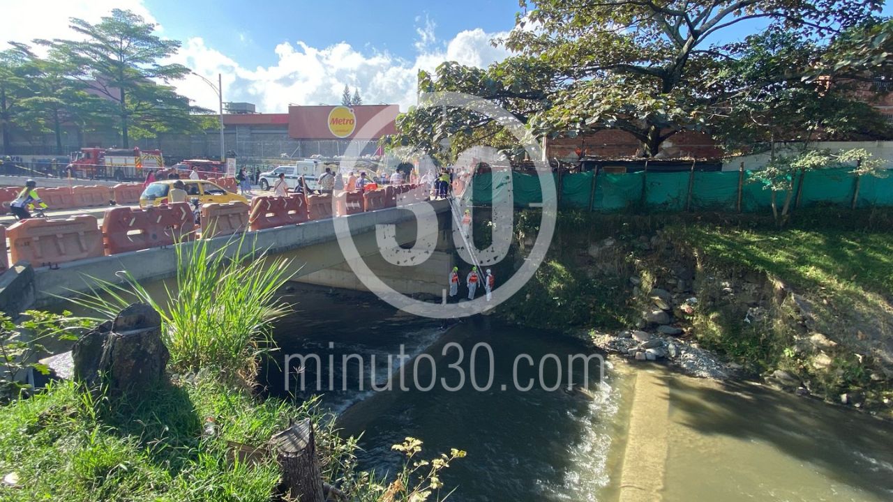 Encontraron el cuerpo de un adulto mayor en la quebrada Doña María, Itagüí