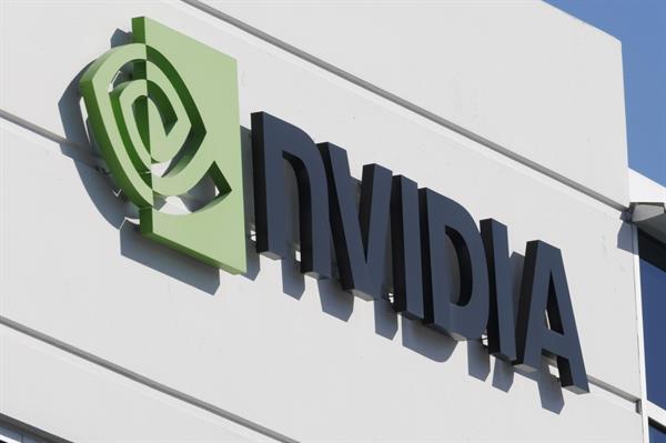 Nvidia supera los 2 billones de dólares de capitalización y se une a Microsoft y Apple