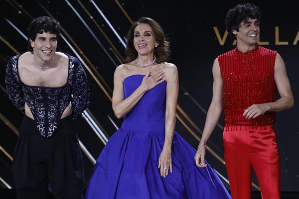 Arranca “la gala soñada” de los Goya de los Javis con Amaia y Bisbal cantando a Raphael