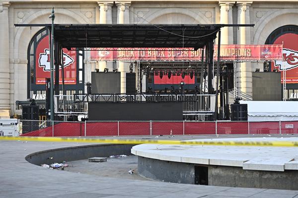 Una riña fue el origen del tiroteo en el desfile del Super Bowl en Kansas City