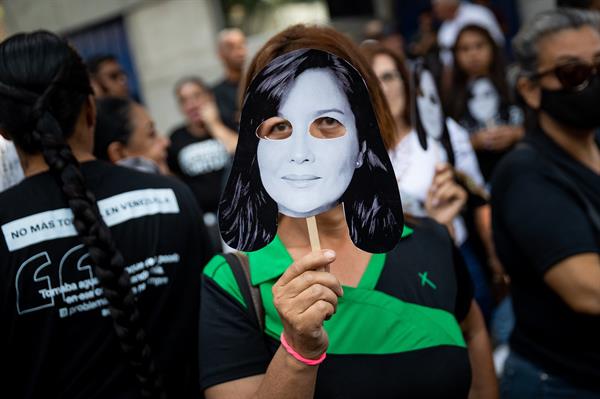 Activistas y opositores exigen la libertad plena e inmediata para la venezolana Rocío San Miguel