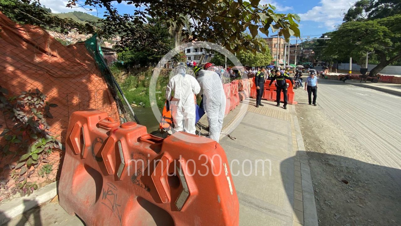 Encontraron el cuerpo de un adulto mayor en la quebrada Doña María, Itagüí