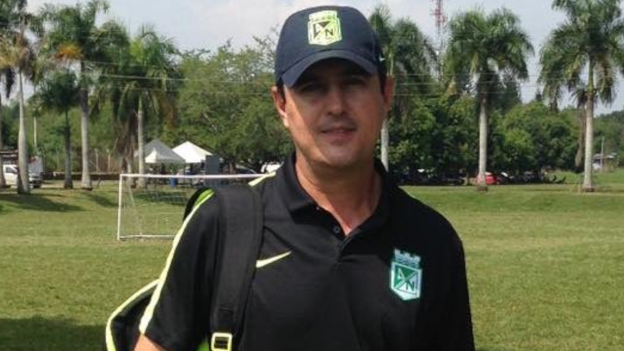 ¡Restrepo no cuajó!: Atlético Nacional anunció otro cuerpo técnico interino
